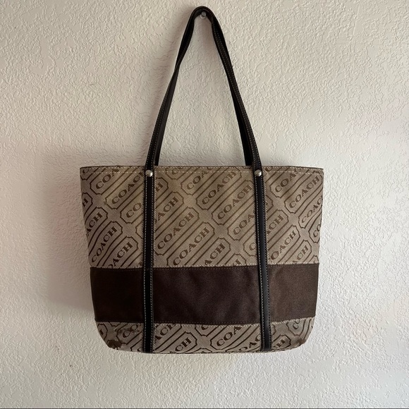 COACH Lozenge Tote Shoulder Bag Medium with Zipper Closure - Picture 11 of 16